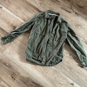 REI button down